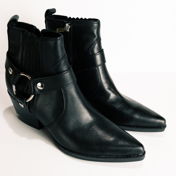 Marc Fisher LTD Halie Leather Ankle Block Heel Boot -8.5 - Picture 3 of 4